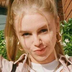 Danielle Shayes