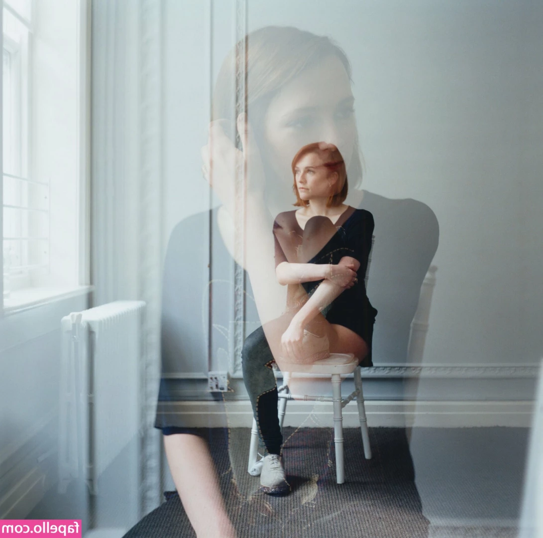 Charlotte Ritchie [ charlotte-ritchie ] - Wishing I was back here  getting all the vitamin D