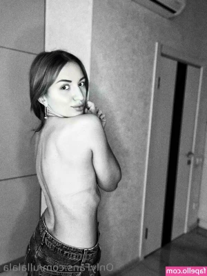 ullalala - Love to get down and dirty in public  What would you like to see me