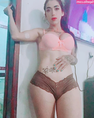 Jade Flota [ jade-flota ] - Tiger stripes glowingg