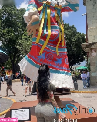 Jade Flota [ jade-flota ] - Happy vibes 🥰🥰
