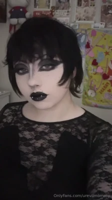 urevilmommy - Here  we start like this   Welcome