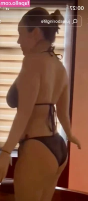 Julesboringlife - I rip off my work clothes and cum right on my table in this week s