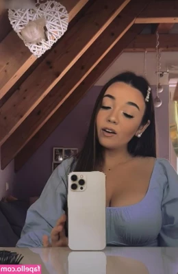 Julesboringlife - Mi cuerpo caliente siempre le gusta provocar y volver locos a los que