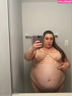 bbwlayla - Busy girl today