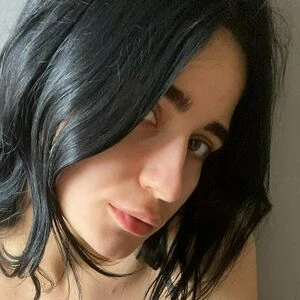 molly_jackson_vip