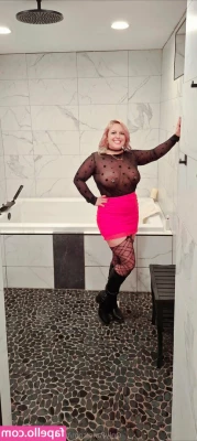 therealpinksprinkle - It's shower time with daddy again! Pt 1
