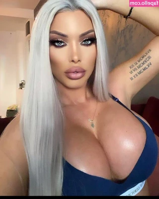 Loredana Chivu [ loredana-chivu ] - It s not always healthy at Natalie s house  but it is always tasty