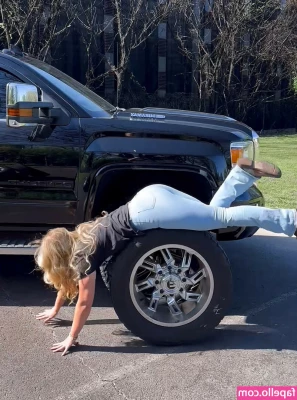 Britney Automotive [ britney-automotive ] - I apologize guys idk why the videos do that and unfortunately this