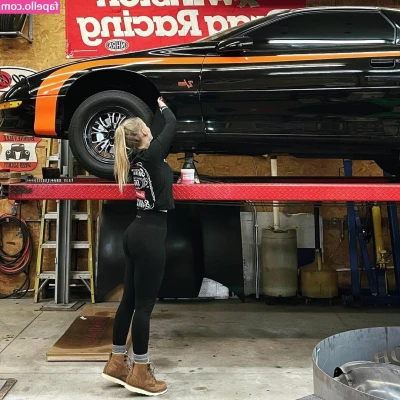 Britney Automotive [ britney-automotive ] - sidney + sunshine 🌞💛