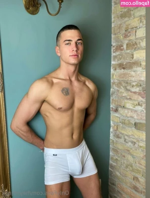 heyimjack - need someone to take my anal virginity