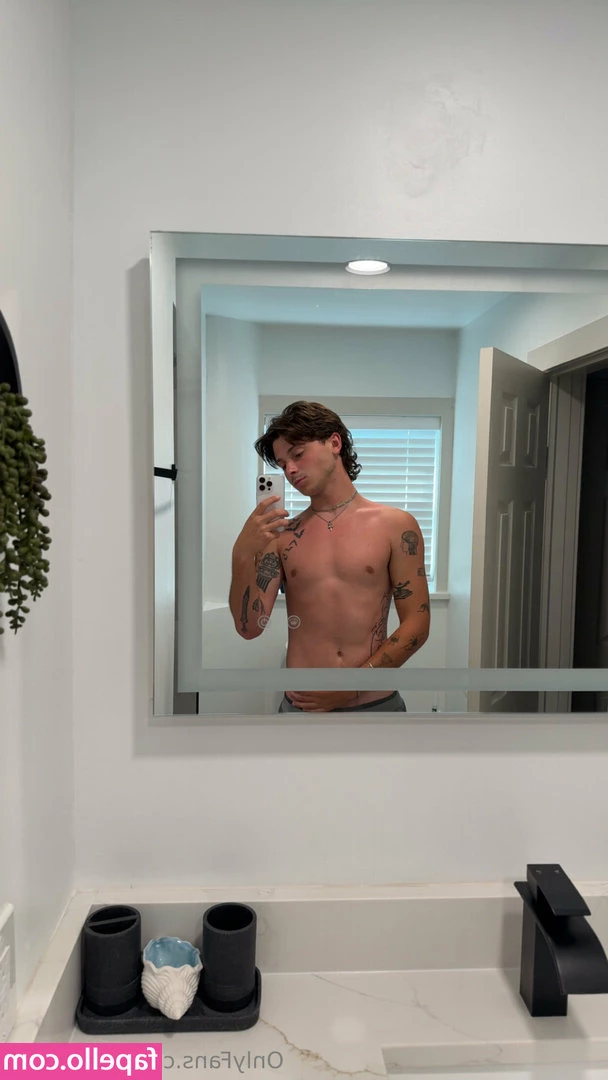 heyimjack - THE BLACK JOURNEY   Se ho imparato qualcosa è che il nero dura più