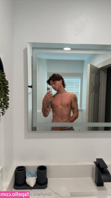 heyimjack - THE BLACK JOURNEY   Se ho imparato qualcosa è che il nero dura più