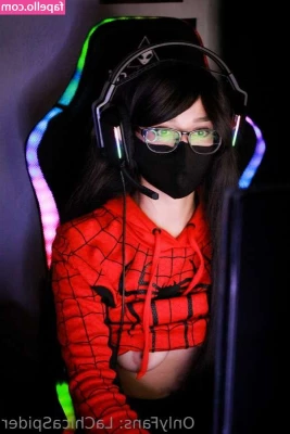 lachicaspider - Corsets are my favorite