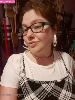 merrygoroundsex - Very demure