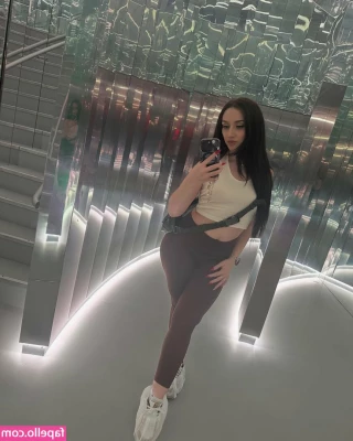 Mandy Muse [ mandy-muse-1 ] - no nut november is finally over, sooo who wants some cake now ? 🎂