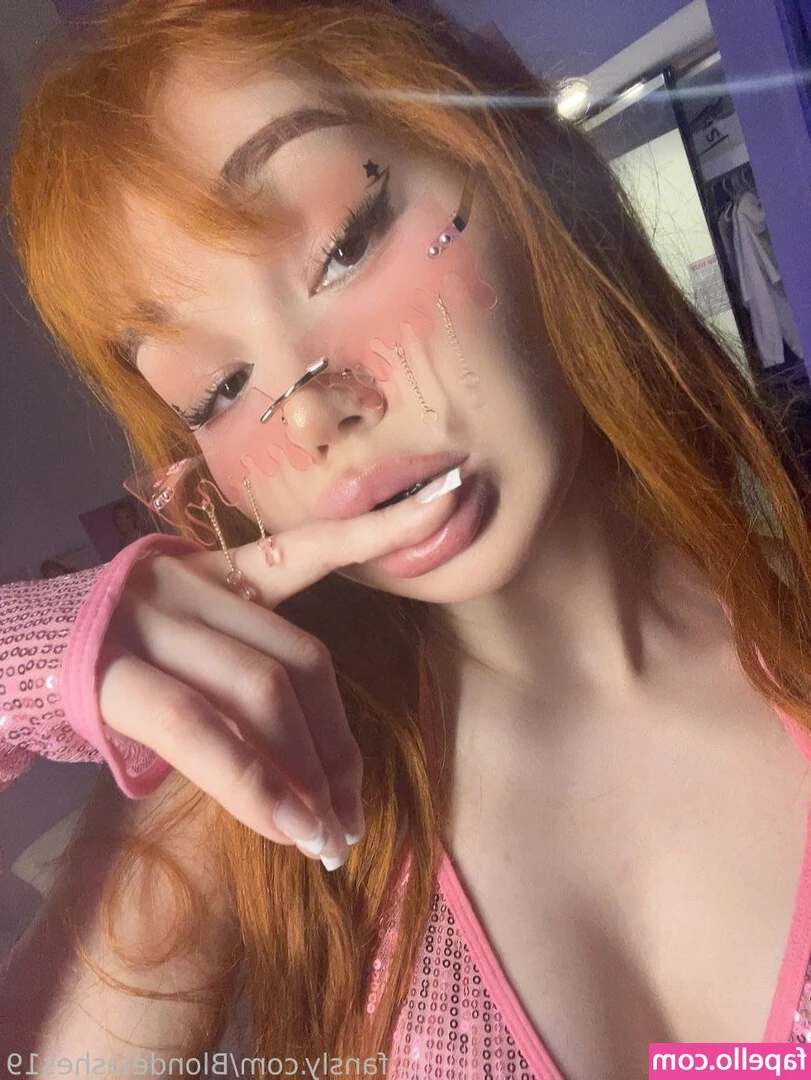 Blondelashes19 - Taking Daddies Big Dick until I can’t help it and I have to squirt.