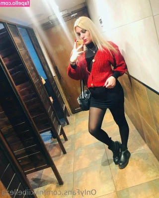 niikiibelleza - I hope your going to make time for me today! 😏❤
