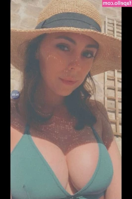 Cpcn_mdt [ cpcn-mdt ] - Do you wanna taste   my dark chocolate dripping out on this gorgeous
