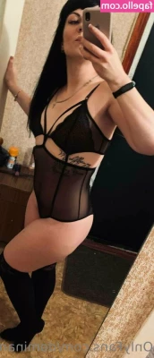 dominant_rina [ dominant-rina ] - just sit on my lap sweetie, mommy will make it all better♥︎