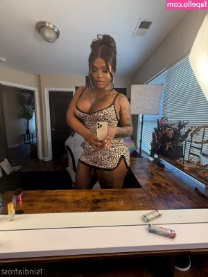 tsindiafrost [ tsindiafrost-1 ] - She s got a bunch of new leggings coming in  I wonder if I can