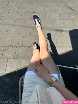 your_amixx [ your-amixx ] - he fucks my ass so good