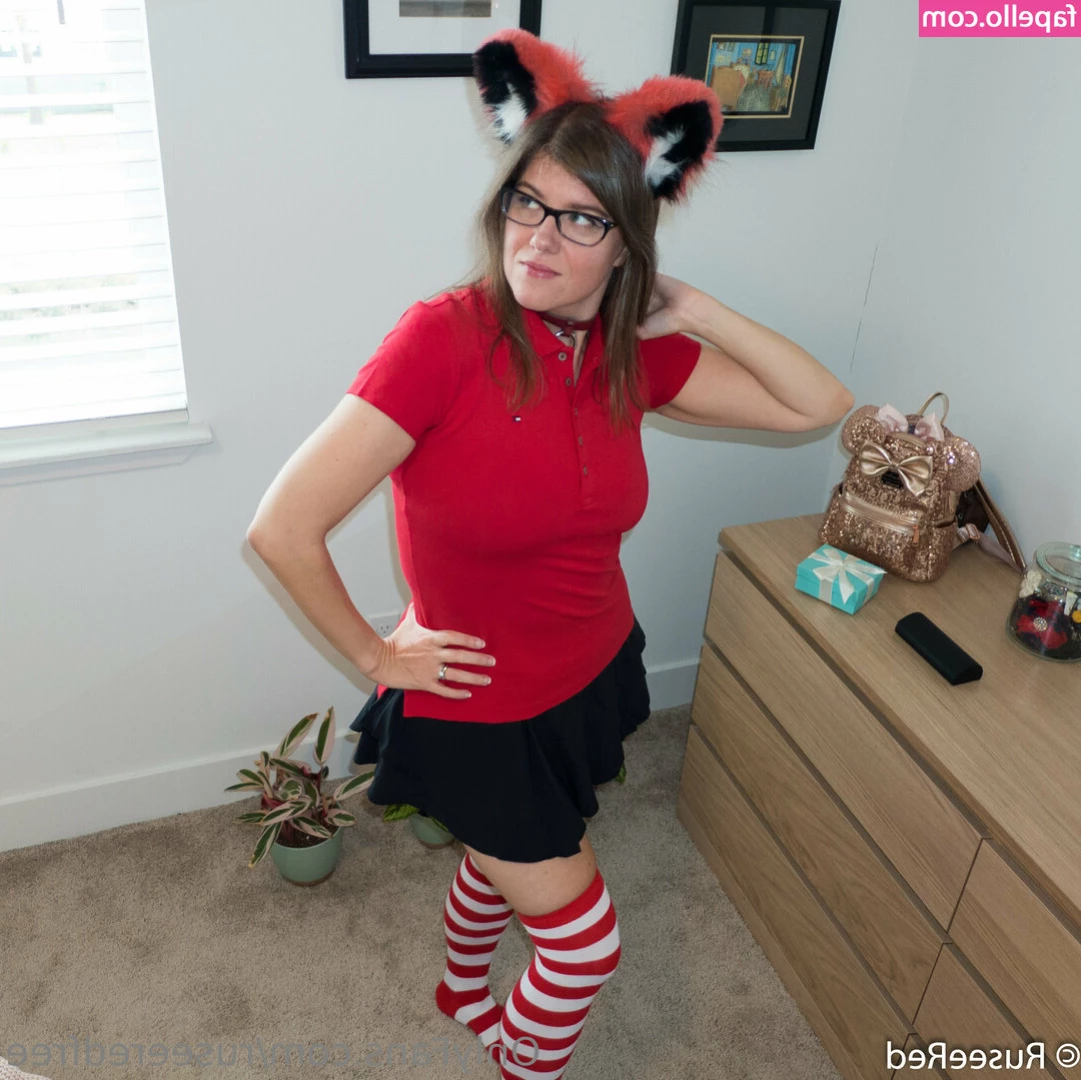 ruseeredfree - Tip me and I ll send you a very fun nude
