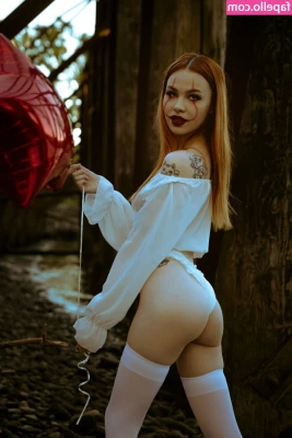 gwenhoney - Want to shower with me