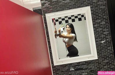 Lizzievx - Lencería de maíd  Asia ordenes mi señor