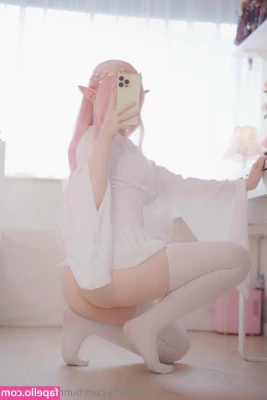 Alina Kim [ alina-kim ] - This little elf sucked her way onto the nice list 🤭😉💦💦