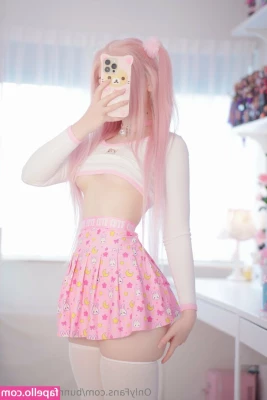 Alina Kim [ alina-kim ] - A good tongue would be amazing right now