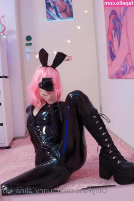 Alina Kim [ alina-kim ] - Seeing myself in these photos kinda makes me want to do a ninja or