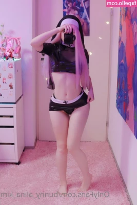 Alina Kim [ alina-kim ] - อ อยน ดน ง