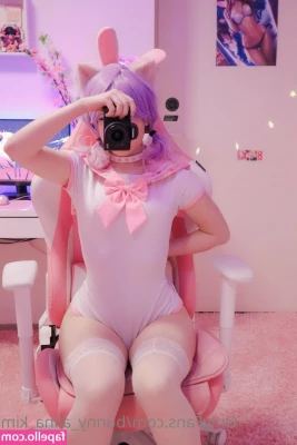 Alina Kim [ alina-kim ] - Is hard to be this sexy everyday haha