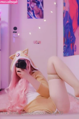 Alina Kim [ alina-kim ] - Doing a costest of Jinx tonight 👀 Might have to make some lewds
