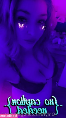 gothgirl42 - I've got a runny nose, the only thing I want leaking is my dick 🤧