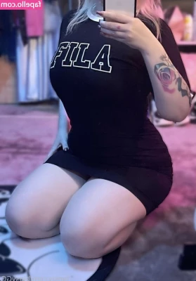BipsyGG - hi  im emmy   subs to this account are free  i may post censored