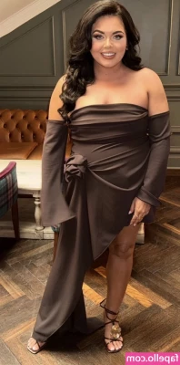 Scarlett Moffatt [ scarlett-moffatt ] - cum and ride me?