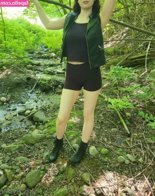irisryder - This little number that was gifted to me 😇