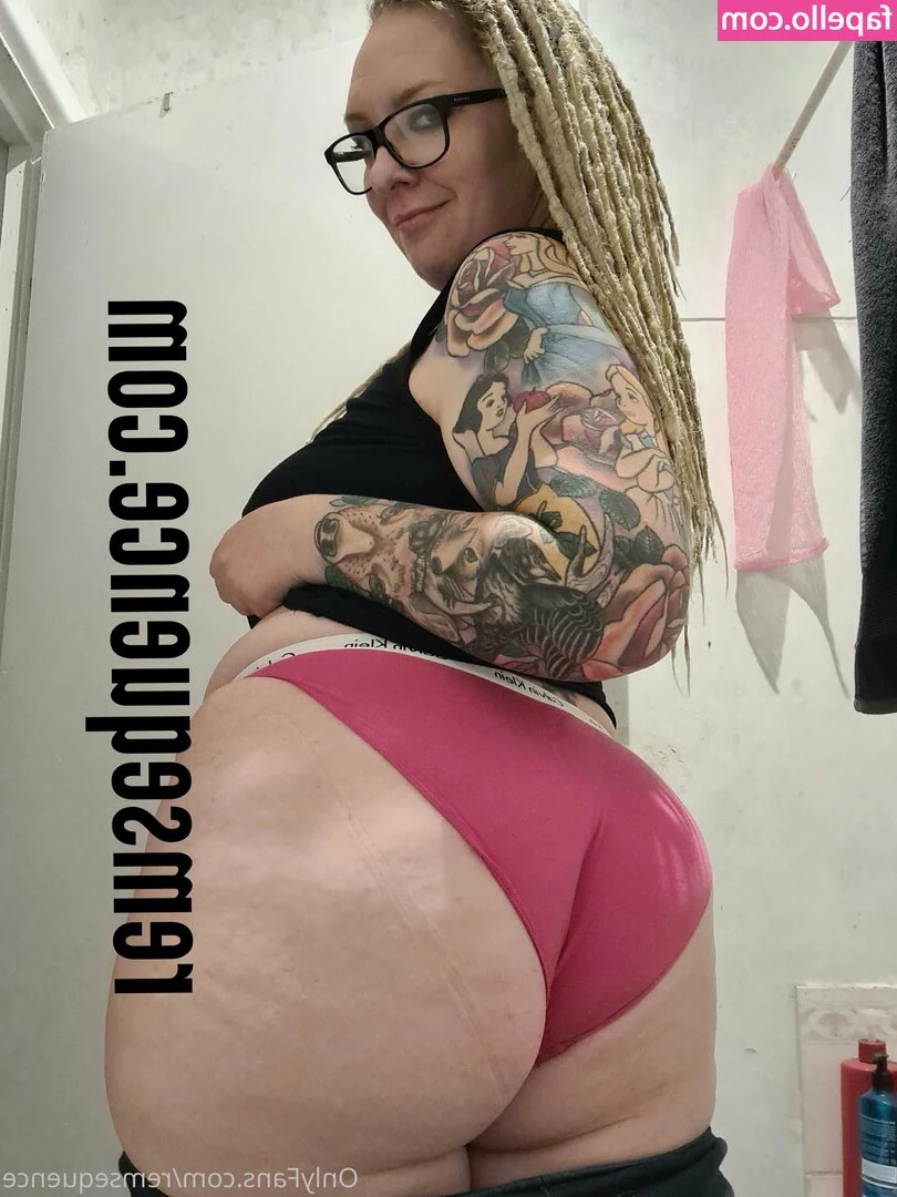 remsequence - Just got off my flight and got fucked so hard in our hotel room 3 I