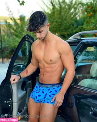 exoticboyfree - How horny are you? 😈