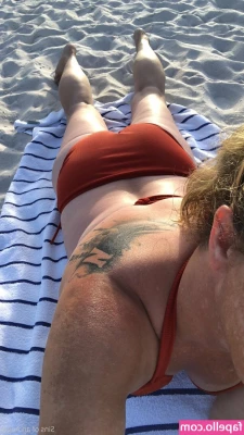 sinsofanangel - Frisky raspberries 😋