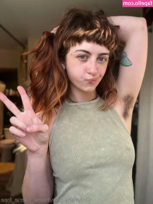 forest_faerie_free [ forest-faerie-free ] - Now watch me lose my lovely bra and show you my piercings