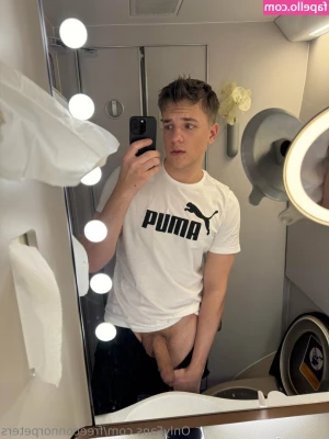 freeconnorpeters - Want Some Dick?!🐴