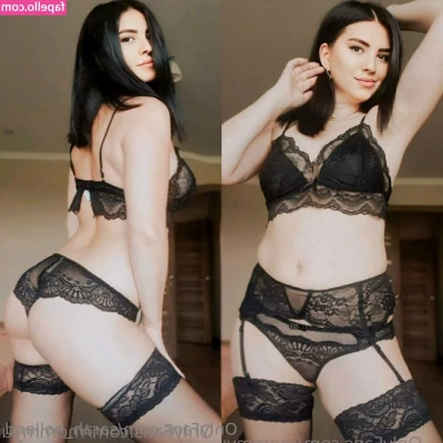 sarah_holland [ sarah-holland ] - Live streaming VIP panties try on NOW on @anacherivip  Lingerie?