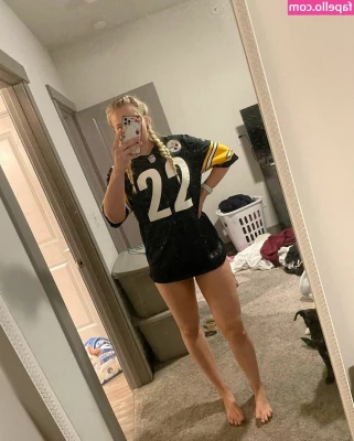 xxchloebaby - Puedo subir mis pies en tus hombros