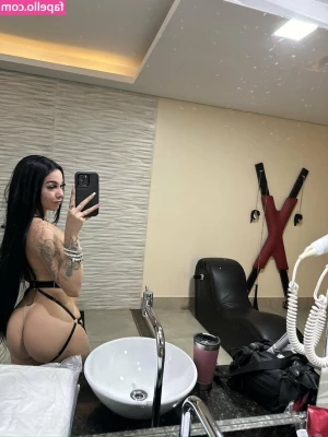xigisa - @blakebaileyvip what's keeping you from my vip page? i want to spoil