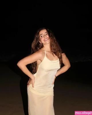 Avia Butler [ avia-butler ] - Necesito que te pongas enfrente de mi y has lo que sabes hacer muy