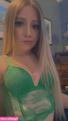 jasminebabbyy - This Girl Scout is getting spicy!