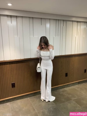 jasminebabbyy - Do you like what I m not wearing
